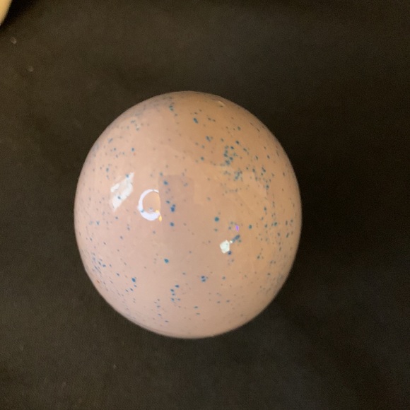 Super cute handmade ceramic Easter lamb and egg - Picture 8 of 12